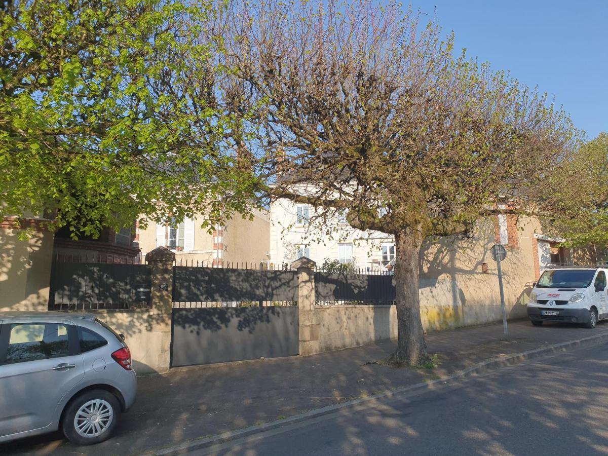 La Grange Appartement Gien Buitenkant foto